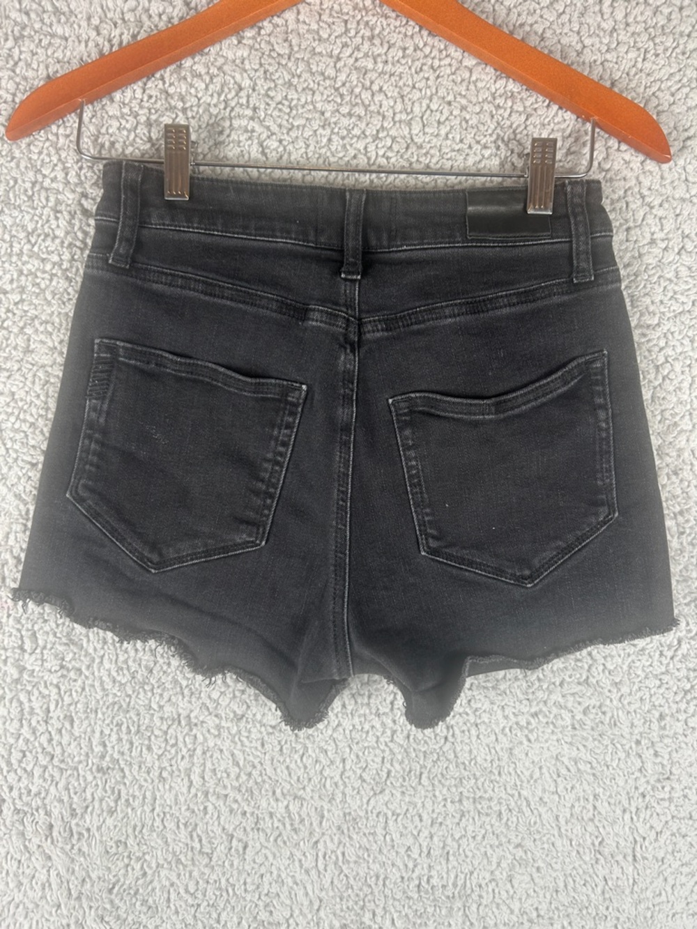 Paige Margot Short Raw Hem Black Denim Short Size 26 - Picture 12 of 15